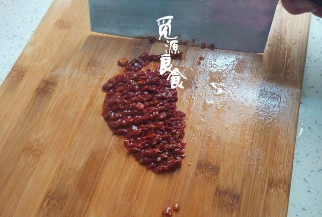 蚕豆瓣怎么炒(豆瓣炒到什么程度最香)图2