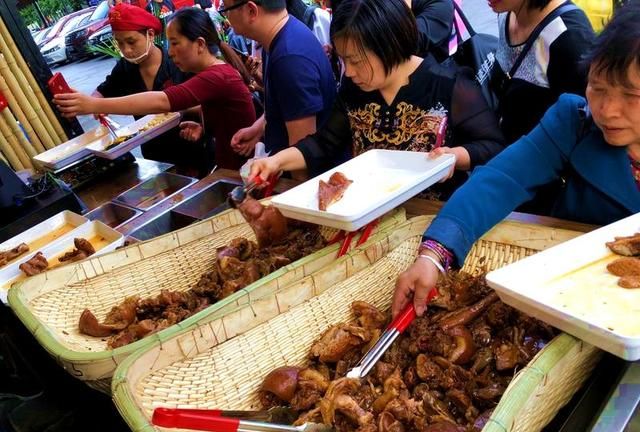 冷菜店里面的卤菜怎么卤的图5