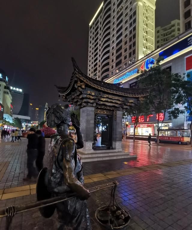 昆明南屏步行街有哪些特色(昆明南屏步行街介绍)图2