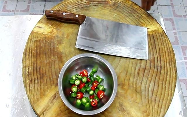 酸菜鸡脯肉的做法,酸菜鸡脯肉图5