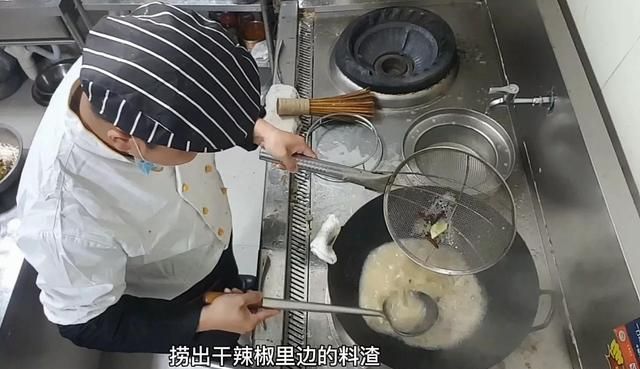 腊排骨炖莴笋怎么做才是白汤好吃图9