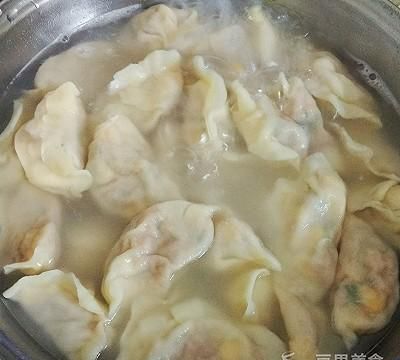 吃玉米猪肉馅的饺子(玉米猪肉馅饺子可以吃吗)图9