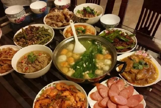 什么食物不能隔夜吃 这些食物隔夜吃会致命图2