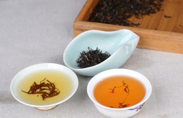 绿茶和红茶可以一起泡着喝吗(姜和绿茶泡好还是和红茶泡好)图1