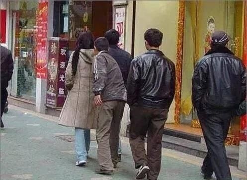 为什么男不打头女不打脸图8