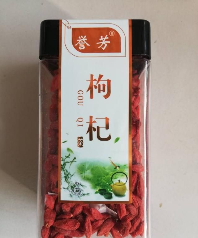 菊花,枸杞,金银花三种一起泡茶可以喝吗图1