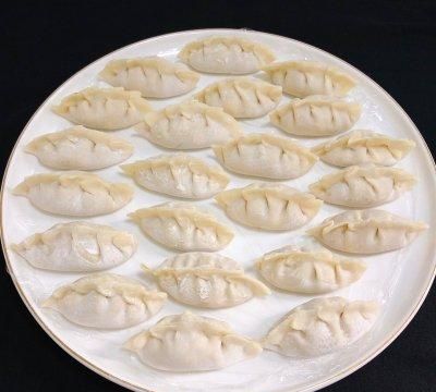 菌菇饺子教程(菌菇蟹粉饺子怎么做)图7