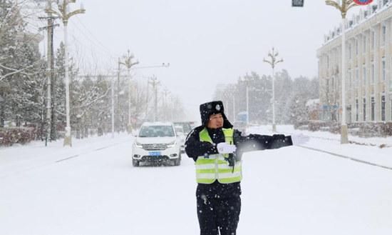 融雪剂使雪融化的原理图1