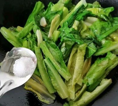 清炒油麦菜的做法大全家常窍门(清炒时蔬油麦菜)图8