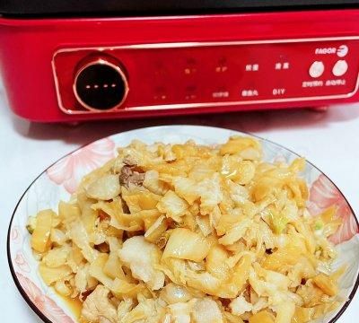 酸菜怎么炒下饭,爆炒豆米酸菜图5