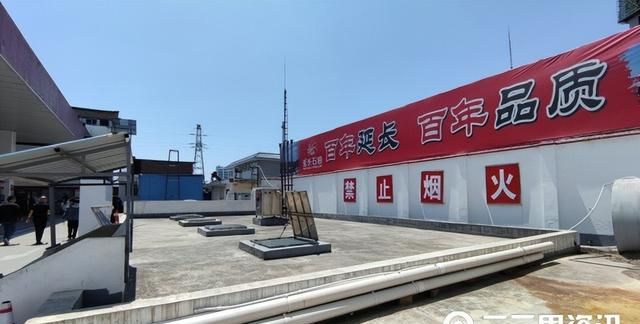 如果你进了这个加油站加油,你会顺着这条路去报案吗?图3