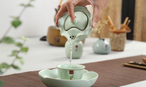 使用盖碗泡茶有什么技巧(盖碗使用技巧)图4