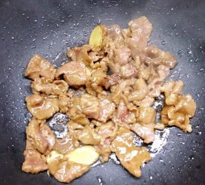 蘑菇炒肉片怎么炒好吃窍门图15