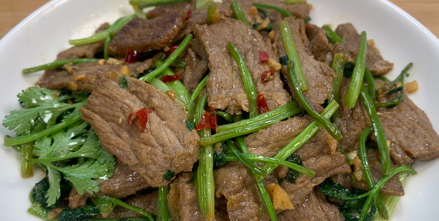 牛肉炒什么菜可以治疗咳嗽(牛肉和什么煮粥止咳)图1