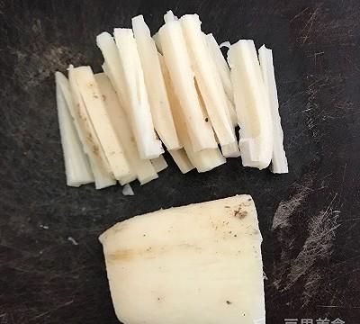 下饭下酒简单小炒香辣藕条图3