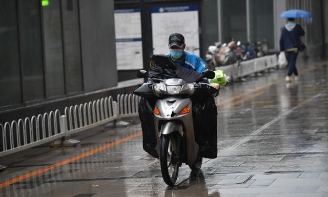 冷空气来临前为何会升温,冷空气来临前升温诗句图1