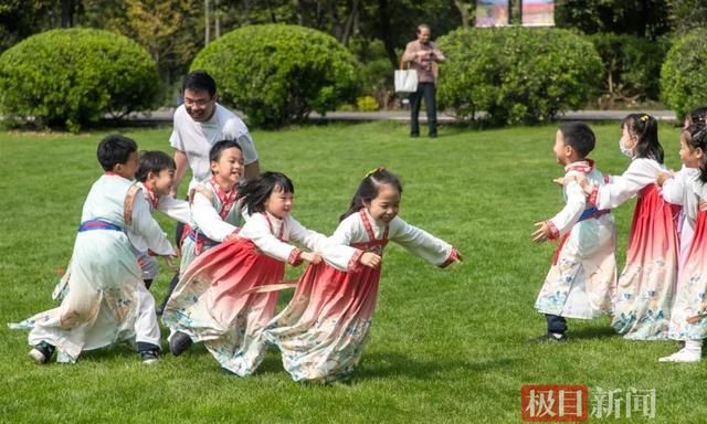 武汉植物园小学生春游图4