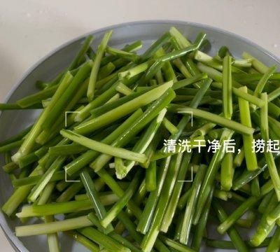 #烤究美味 灵魂就酱#蒜苔炒虾米，一酱就能调出美味图4