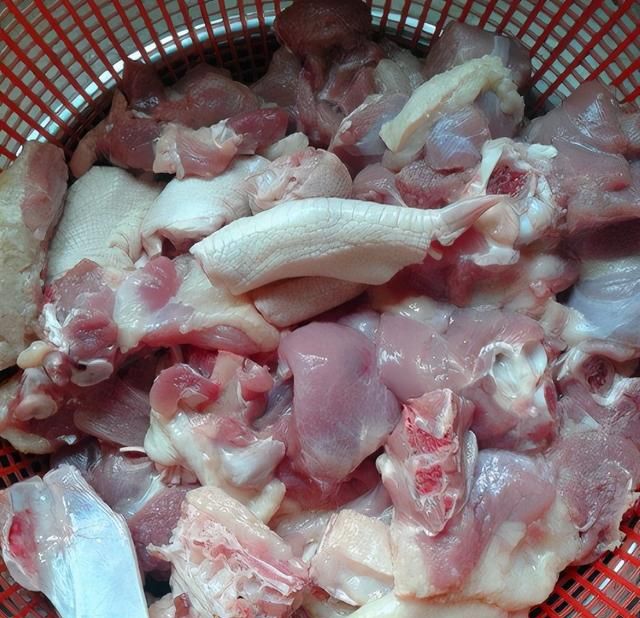 如何炒鸭肉好吃又入味道,鸭肉怎样炒的不老嫩而且入味图2