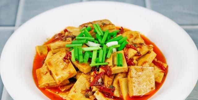 饭店里的小炒千页豆腐怎么做的(小炒千页豆腐)图5