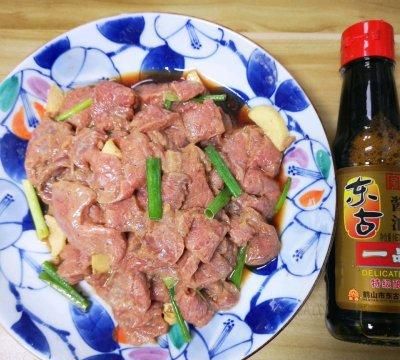 青椒牛肉片怎么做好吃又嫩,青椒土豆牛肉片图2