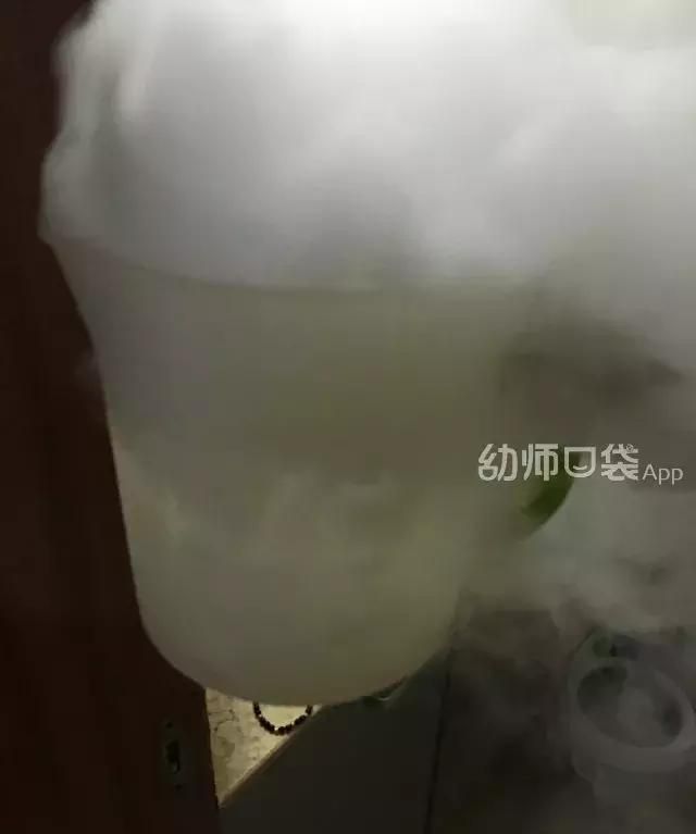 区角材料投放不是越丰富越好图72