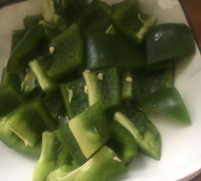 菜椒炒肉的做法大全集(菜椒炒肉最正宗的做法)图5