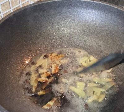 黄姑鱼炖豆腐教程图6