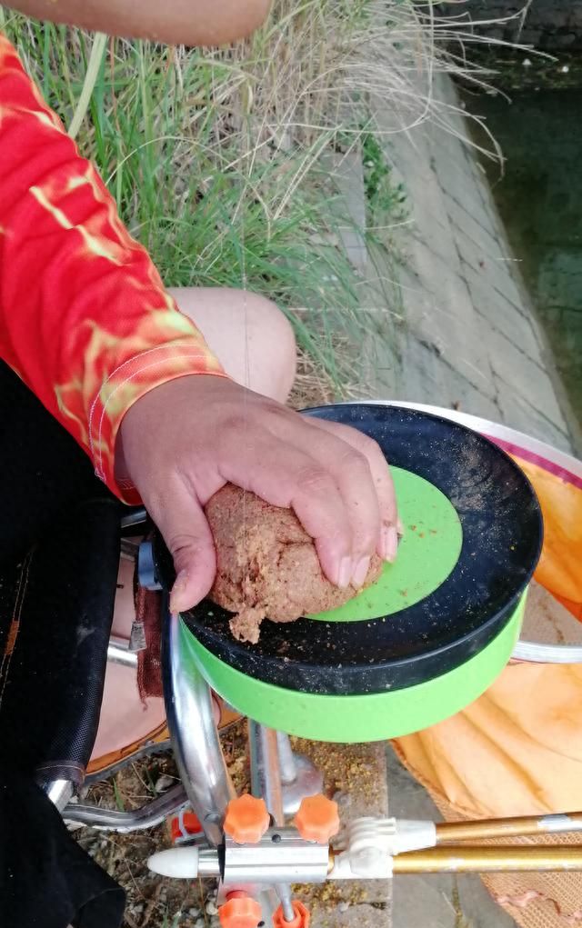 钓鱼如何避开餐条等小鱼,钓鱼遇到鱼怎么处理饵料图6