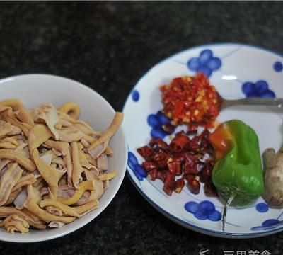 辣炒鸭肠是哪里的菜,炒鸭肠图2