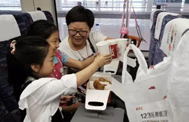 高铁上怎么点KFC
，高铁上怎么点零食图15