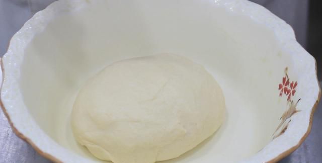 在家做面包超柔软拉丝的牛奶面包图2