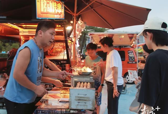 夜市美食街小吃摊位图大全,星光夜市美食摊位图2