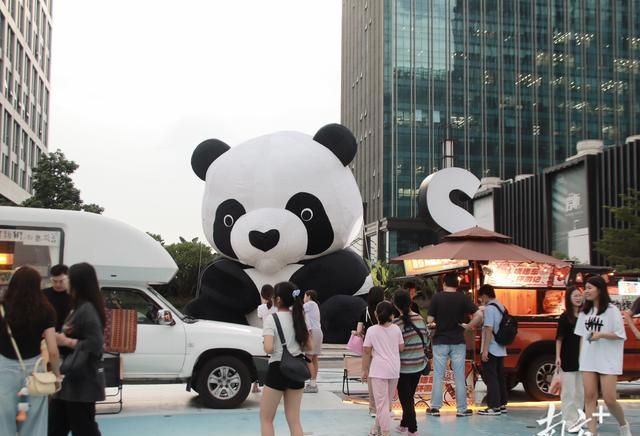 夜市美食街小吃摊位图大全,星光夜市美食摊位图4