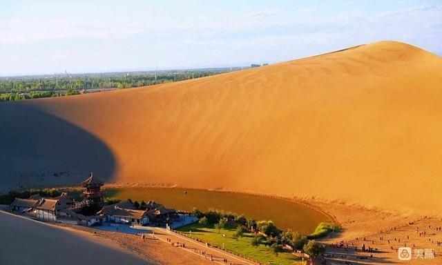 鸣沙山月牙泉(鸣沙山月牙泉值得游玩吗)图3