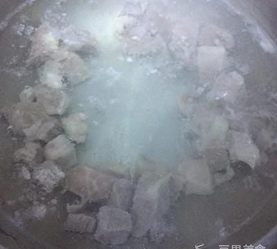 红烧牛肉的做法(红烧牛肉的做法牛肉烧土豆)图4