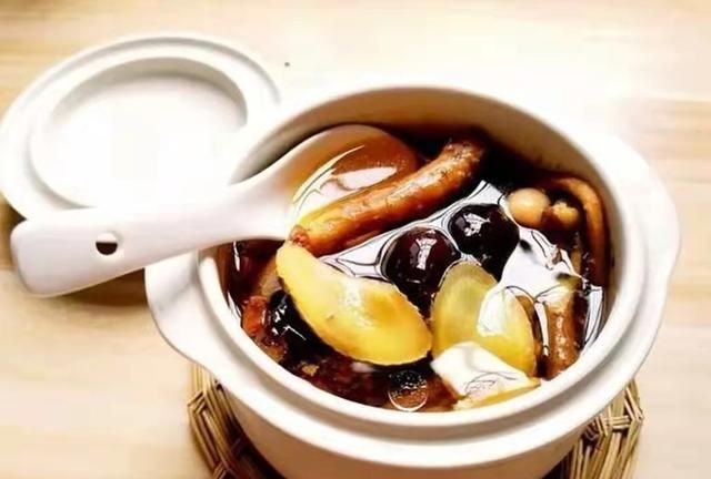 广东十大特色美食排行榜,三杯鸭广东很出名的一道特色美食图8