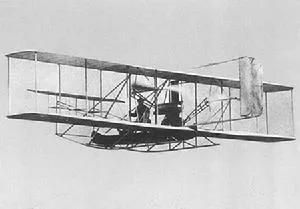 莱特兄弟发明飞机后当年嘲笑过他们的人会说些什么呢图1