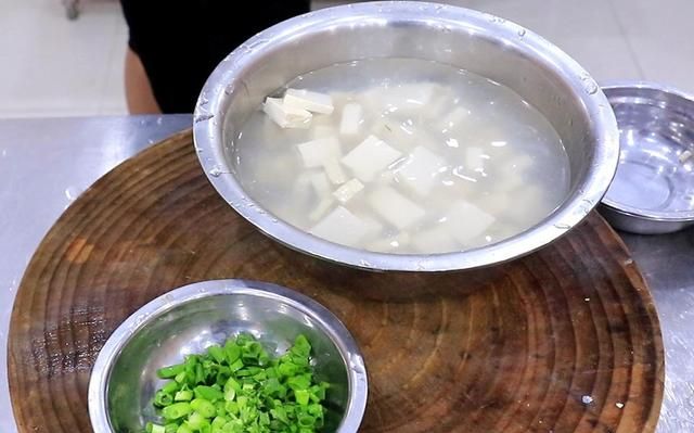 清热豆腐汤怎么做(简易豆腐汤)图12