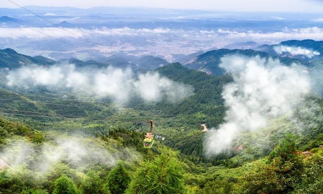 南岳衡山游玩攻略美食,游衡山图1