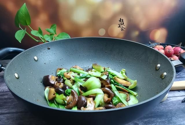 青菜香菇怎么炒
，大青菜怎么炒好吃图9