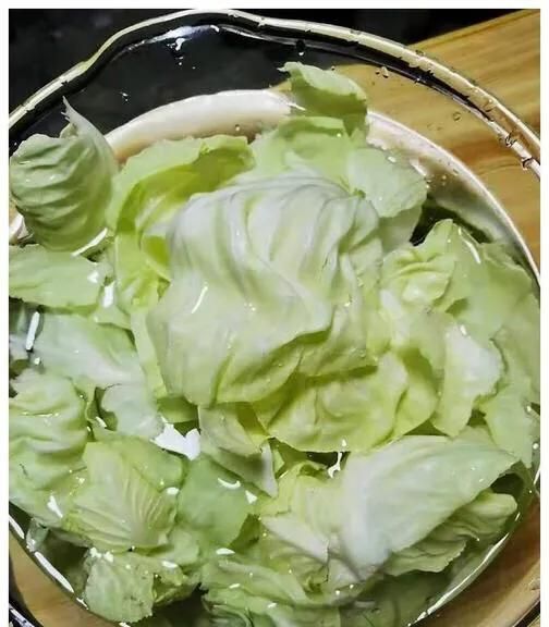 包菜肉粉条怎么炒
，包菜炒红薯粉条怎样炒好吃图2