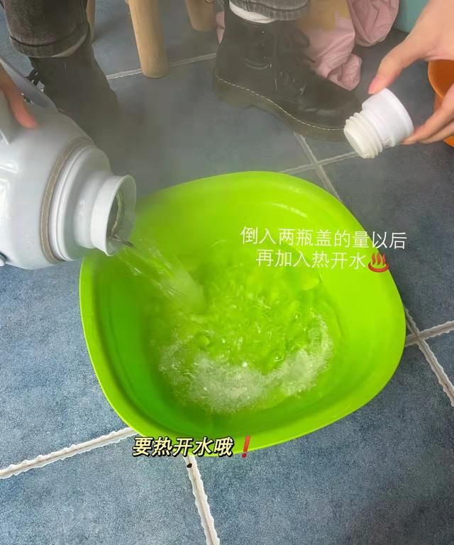 白色衣服被漂黄了怎么恢复？