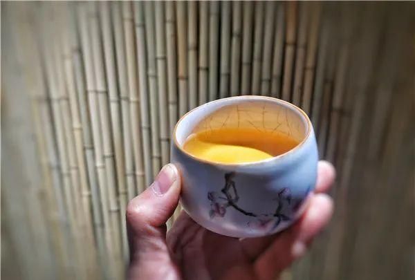 杯子里的茶垢需要清洗吗图7